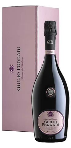 Bottiglia di Trento Spumante Rosé Brut Riserva del Fondatore 'Giulio ' 2015, Ferrari