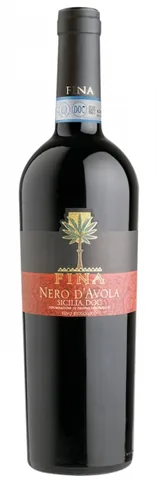 Bottiglia di Nero d'Avola 2024, Cantine Fina